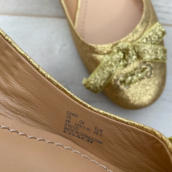 New Coach gold ballerina shoes with block heel - Picture 6 of 8